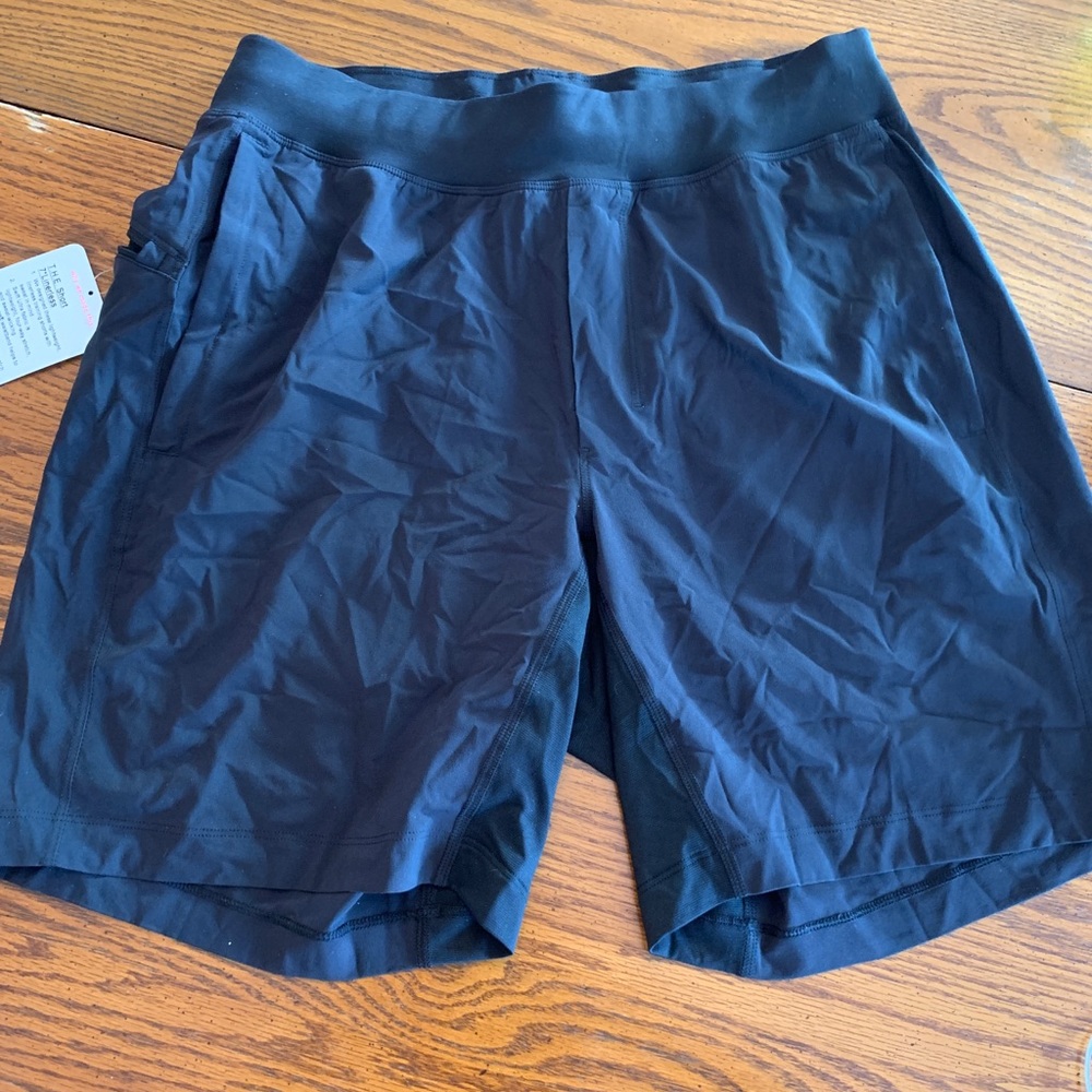 Black Lululemon Shorts - T.H.E. Linerless Short 7"